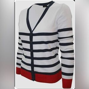 Women's Plus Size Long Sleeve Button Down V-Neck 
Cardigan 1XL White Navy